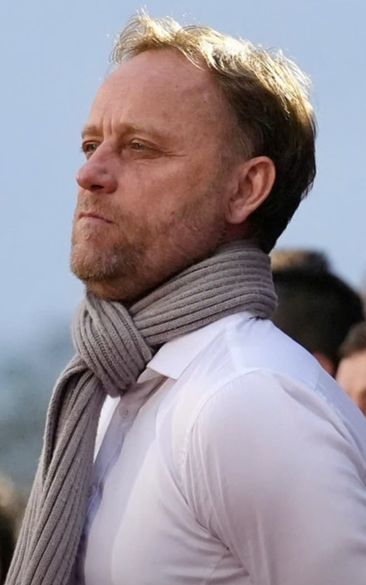 世体：皇马在三月就开始寻找新帅，克洛普和阿隆索中选择后者